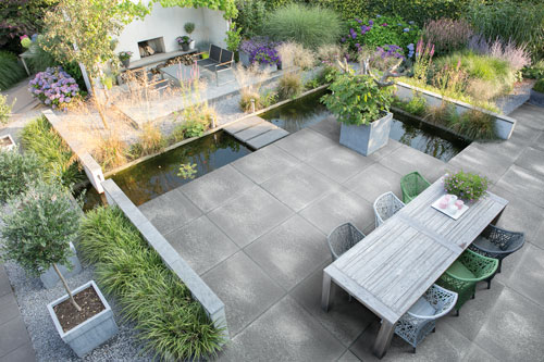 Umbriano platingrau, gemasert.