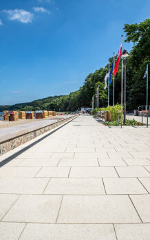 Strandpromenade Kiel-Heikendorf, Boulevard Sandbeige