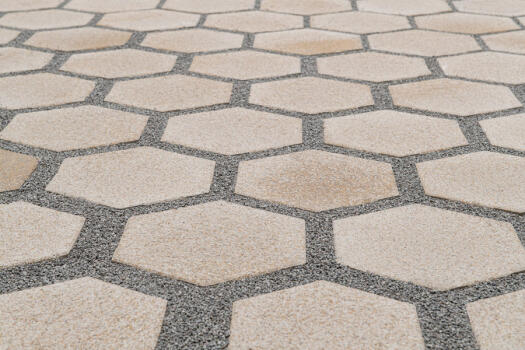 Asak Flyt Umbriano Granitbeige gemasert.