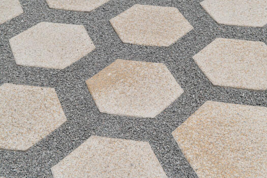 Asak Flyt Umbriano Granitbeige gemasert.