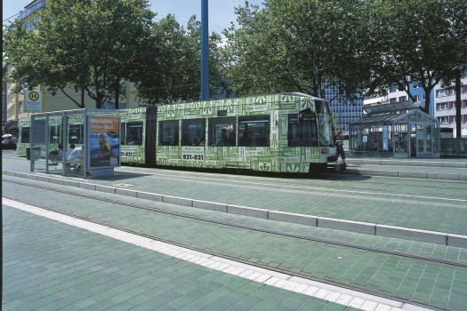 Düsseldorf, Worringer Platz, Belpasso Pesto brillant.