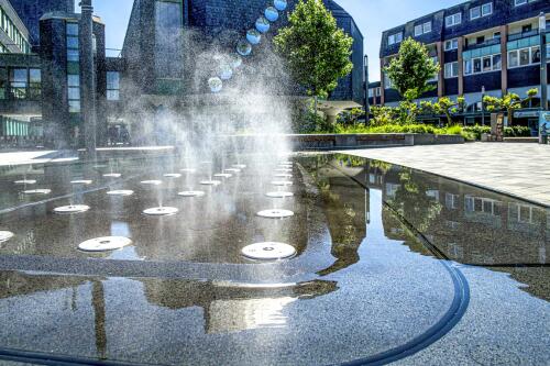 Boulevard Pflaster Wassertisch Rathausplatz Langenfeld 2559 06