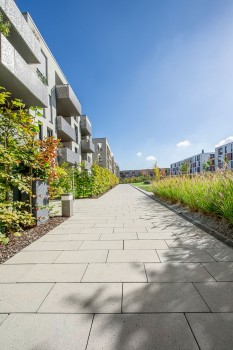 Köln, Wohnquartier Clouth-Gelände, Boulevard Sandbeige.