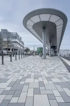 Remscheid, Busbahnhof, Corio Farbton 12.01, 12.05 und 14.01.