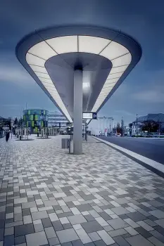 Remscheid, Busbahnhof, Corio Farbton 12.01, 12.05 und 14.01.