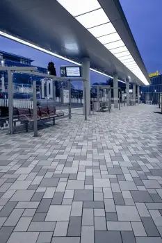 Remscheid, Busbahnhof, Corio Farbton 12.01, 12.05 und 14.01.