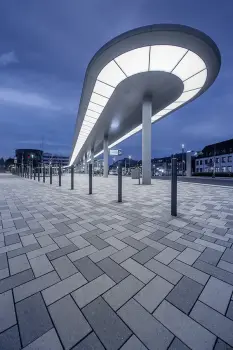 Remscheid, Busbahnhof, Corio Farbton 12.01, 12.05 und 14.01.