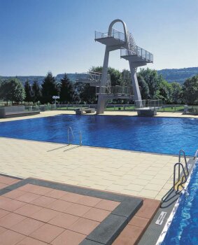 Cortesa Platte Schwimmbad Hammelburg 001