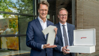 Hendrik Wüst besucht EcoTerra-Prodution