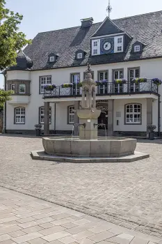 Stadt Wiehl, Innenstadt, Grauwacke.