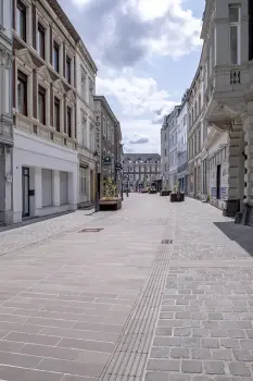 Stadt Stolberg, Fußgängerzone, Grauwacke in Kombination mit Basalt.