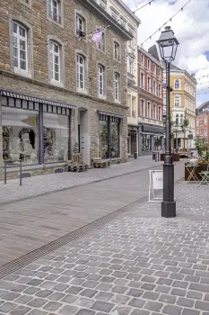 Stadt Stolberg, Fußgängerzone, Grauwacke in Kombination mit Basalt.