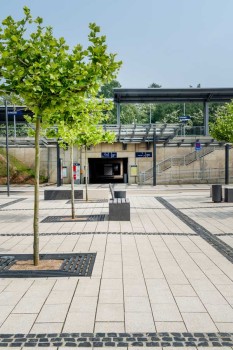 Erftstadt, Bahnhof, La Linia Sandbeige.