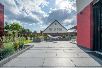 Soreno Terrassenplatte Terrasse Platte Grau Mittel Garten 2424 019