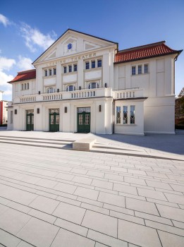 Wolfenbüttel, Lessing Theater, Palladio Farbtöne 11.05, 13.03 in Kombination mit ConceptDesign Farbton 11.05.