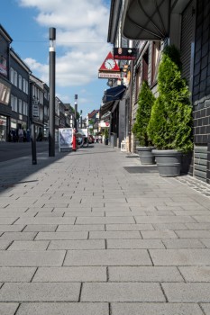 Wipperfürth, Innenstadt, Terra Venetiana Lavaanthrazit changierend.