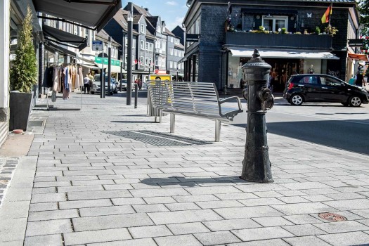 Wipperfürth, Innenstadt, Terra Venetiana Lavaanthrazit changierend.